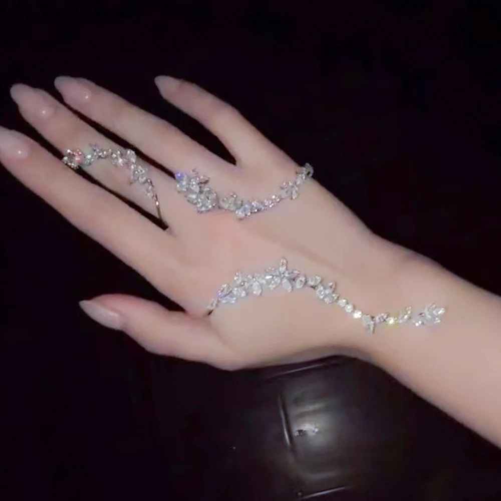 Moondust Sparkle Hand Jewellery
