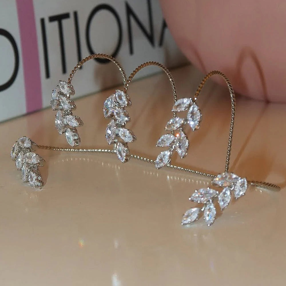 Celestial Leaf Curve Set